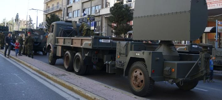 Θεσσαλονίκη: Κλειστή την Τετάρτη η Εθνική προς Μουδανιά -Πρόβα μηχανοκίνητων για την παρέλαση